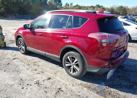2018 Toyota Rav4 Xle from USA, damaged, VIN JTMWFREV7JD117120